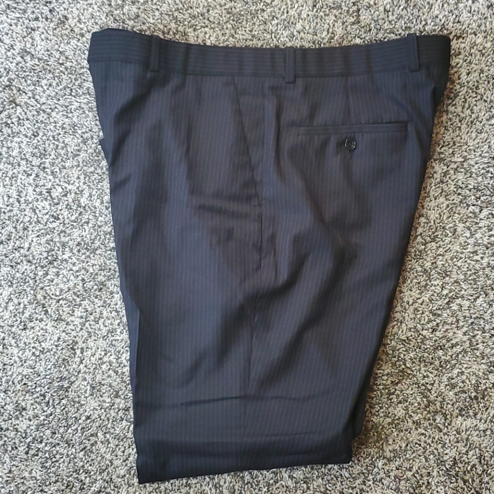 Perry Ellis Portfolio pin striped grey dress pants